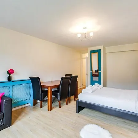 Bright Studio Near Borough And The Shard